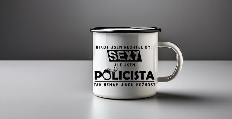 plecháček sexy policista